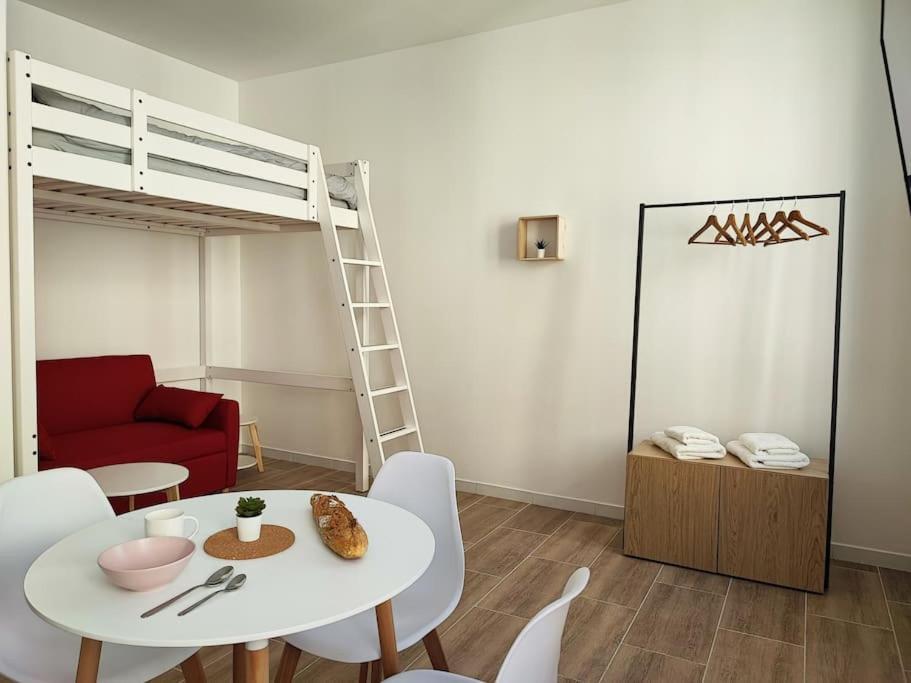 Escale Entre Cite Et Bastide Clim Wifi Smart Tv Carcassonne Exterior foto